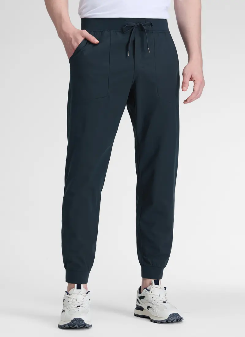 All-Day Comfort Pocket Joggers – 28 Inch Inseam 1