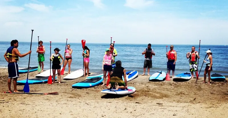 Beginner-Friendly Sup Lesson At Edgewater 1