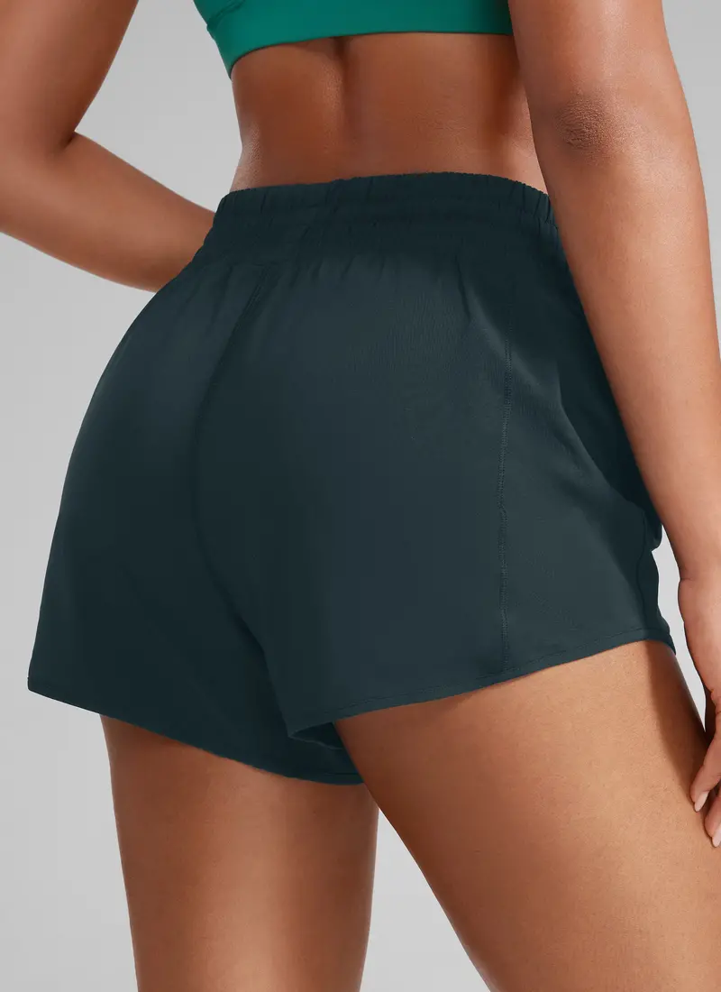 Feathery-Fit Soft-Lined Zip-Pocket Shorts – 2.5 Inch Inseam 4