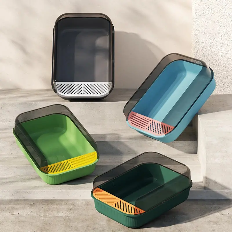 Semi-Enclosed Cat Litter Box With Splash-Resistant Design 1