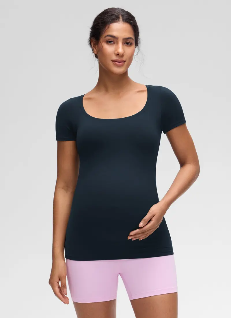 Softembrace Maternity Top – U-Neck Short Sleeve 1